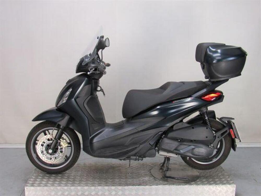 Piaggio Beverly 300 S (2021) (4)
