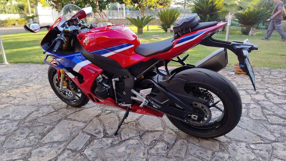 Honda CBR 1000 RR-R Fireblade SP (2024 - 25) (4)