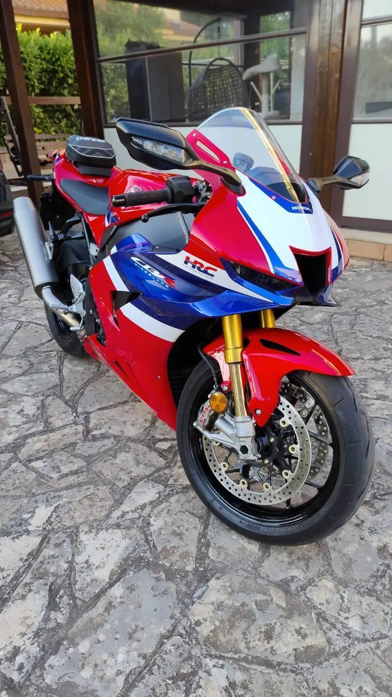 Honda CBR 1000 RR-R Fireblade SP (2024 - 26) (7)