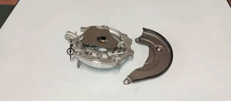 CARTER ALBERO MOTORE HONDA CX500 TURBO (3)