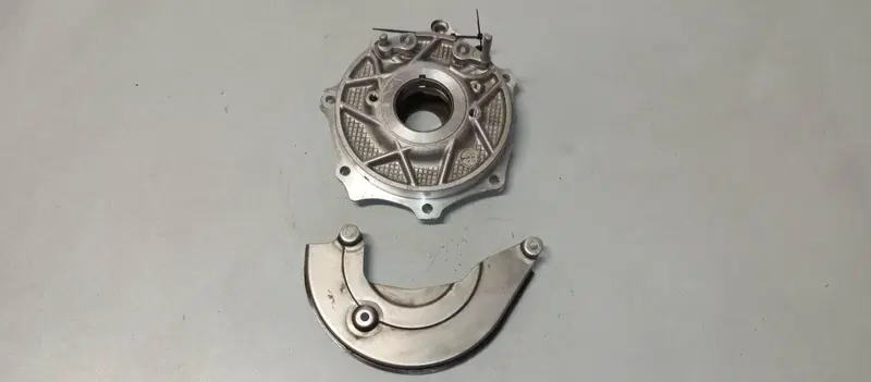 CARTER ALBERO MOTORE HONDA CX500 TURBO (6)
