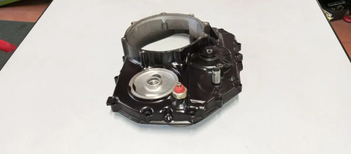 CARTER FRIZIONE HONDA CX500 TURBO (4)