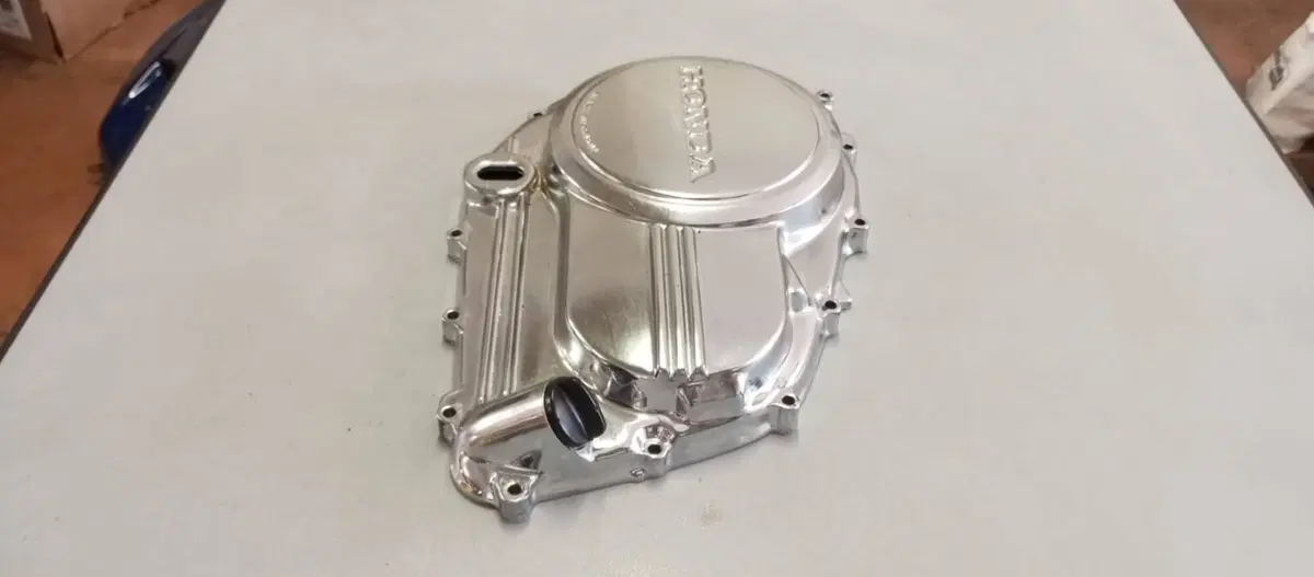 CARTER FRIZIONE HONDA VF750C RC07 (2)