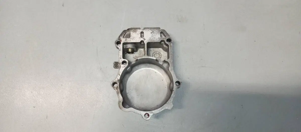 CARTER SFIATO MOTORE HONDA CX500 TURBO (2)