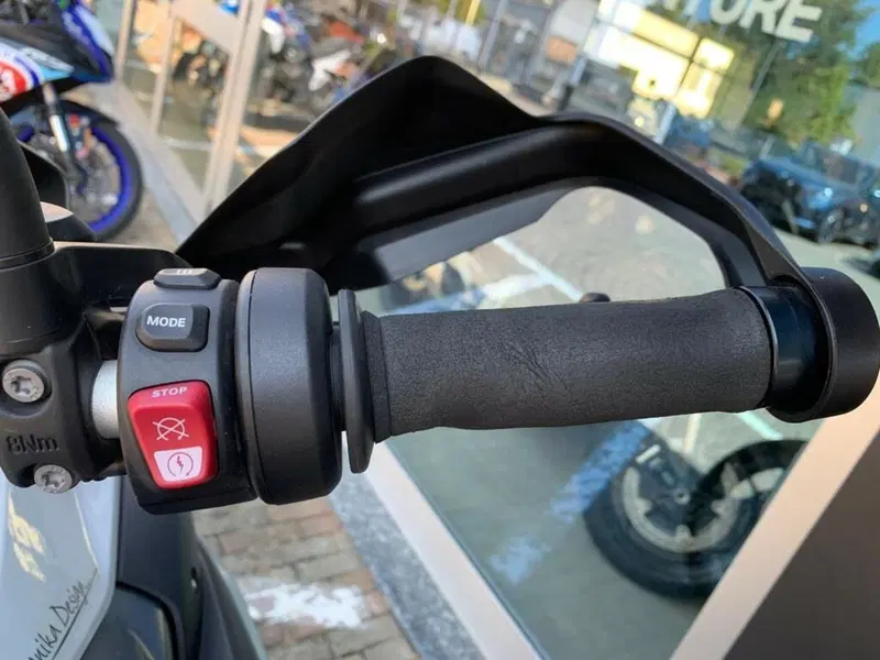Bmw R 1250 GS (2021 - 24) (10)