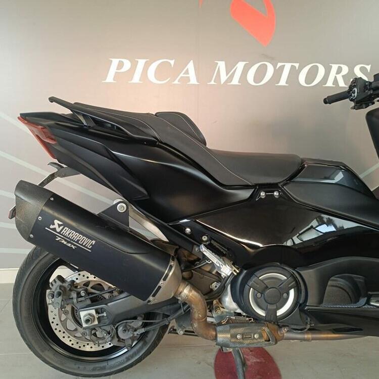 Yamaha T-Max 560 Tech Max (2022 - 24) (2)