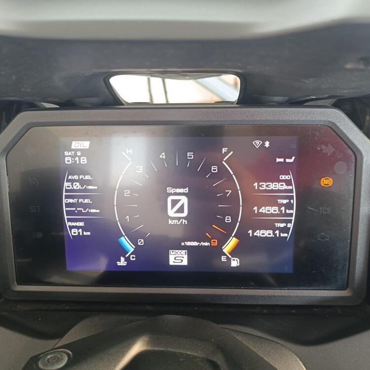 Yamaha T-Max 560 Tech Max (2022 - 24) (5)