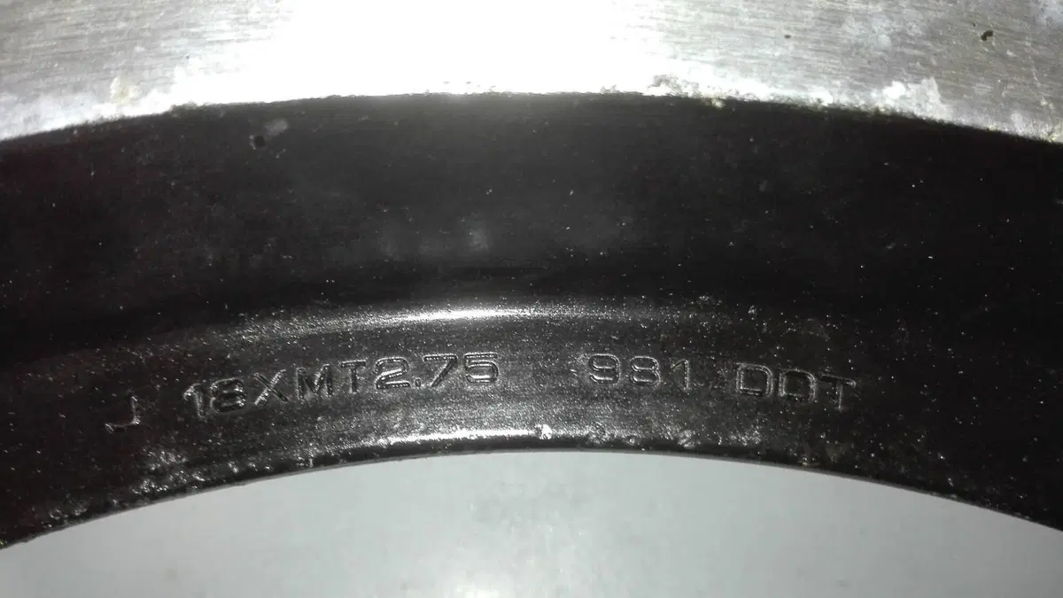 CERCHIO POST.HONDA CBX 1000 (3)