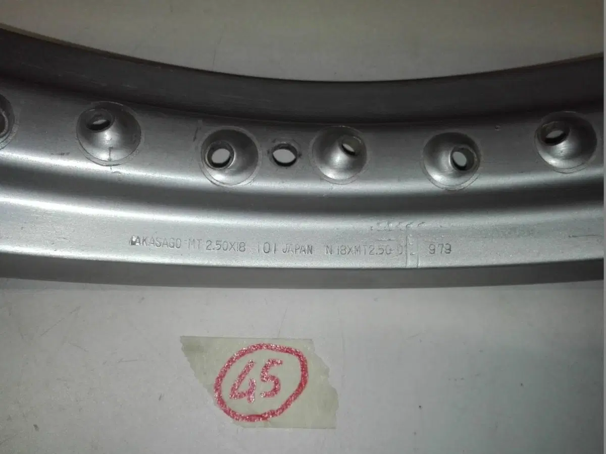 Cerchio posteriore Tekasago Suzuki RM 400 1980 Tekasago Excel (2)