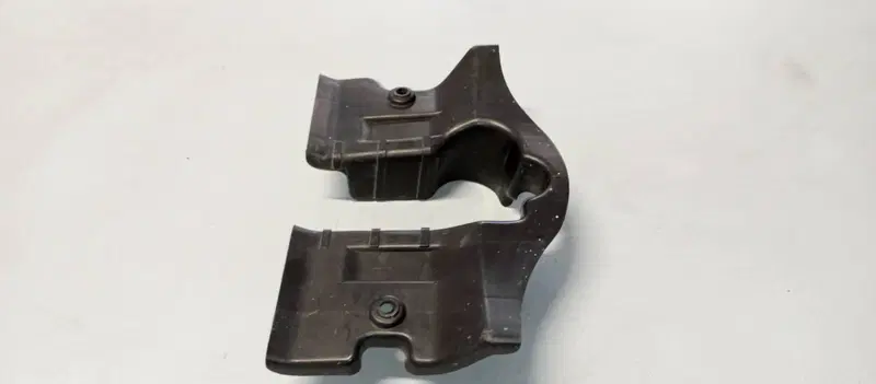 CHIUSURA CARENA ANTERIORE HONDA CX 500 TURBO (2)