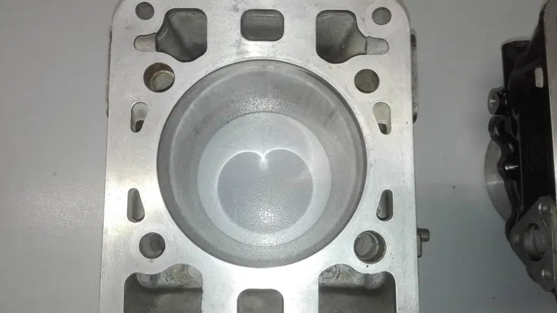 Cilindri Ducati 851 1989 (3)