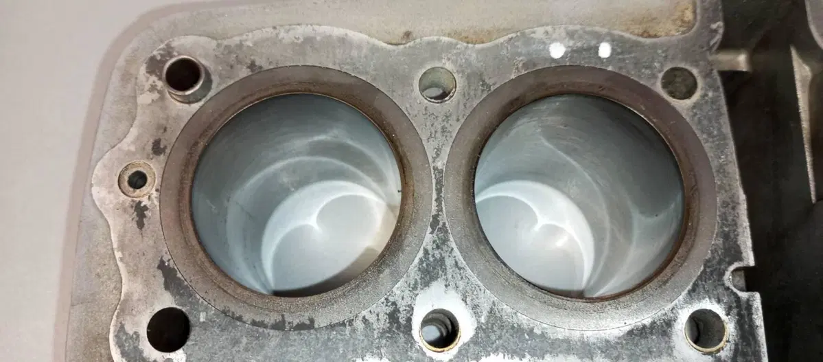 CILINDRI E PISTONI BENELLI 500 (6)