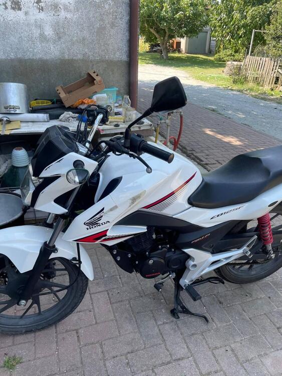 Honda CB 125 F (2015 - 16) (2)