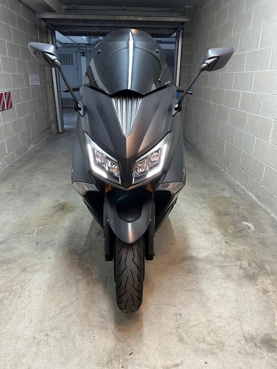 Yamaha T-Max 530 ABS (2015 - 17) (4)