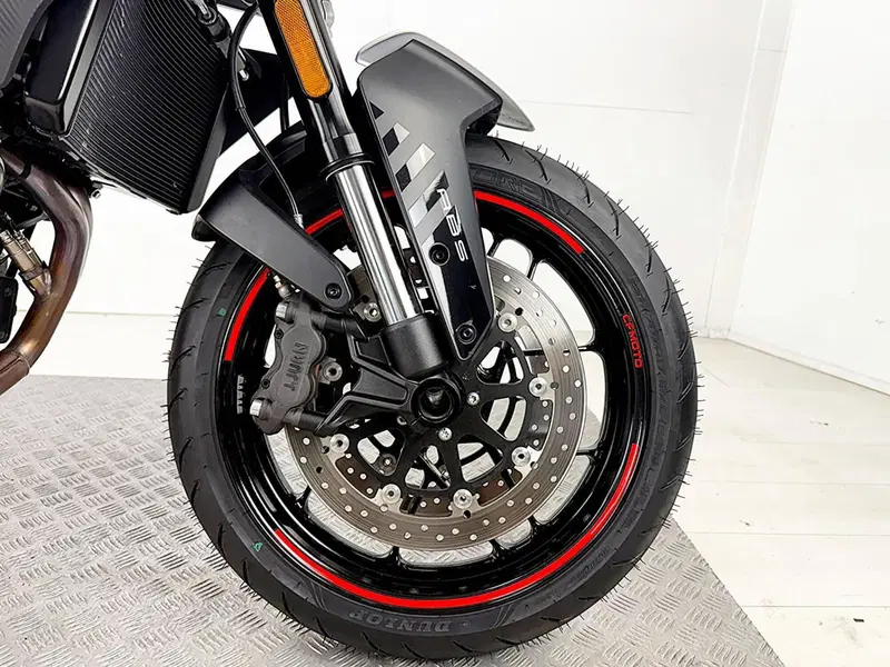 CFMOTO 800NK Advanced (2023 - 26) (11)