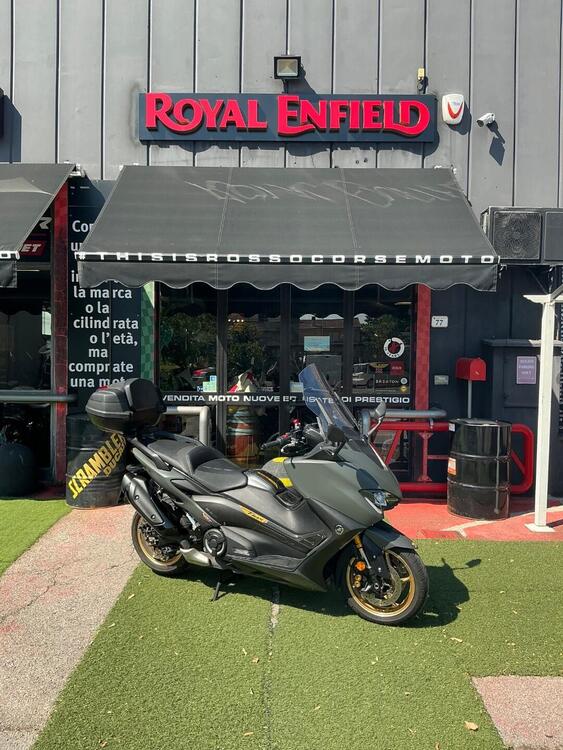 Yamaha T-Max 560 Tech Max (2021)