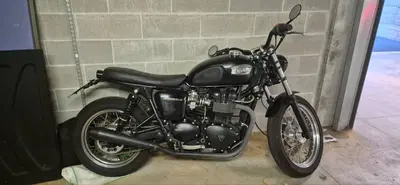 Triumph Bonneville 800 (2002 - 07) usata