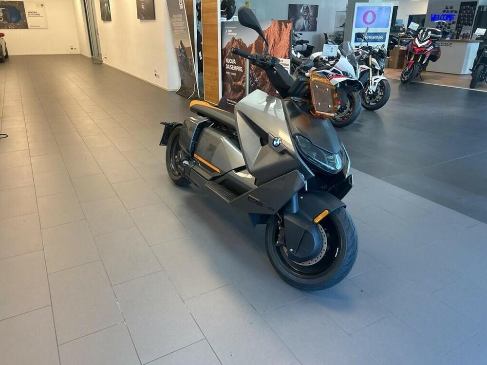 Bmw CE 04 (2021 - 25) (3)