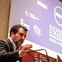Il ministro Salvini trionfante: ottantuno funerali in meno in sette mesi! Ma…