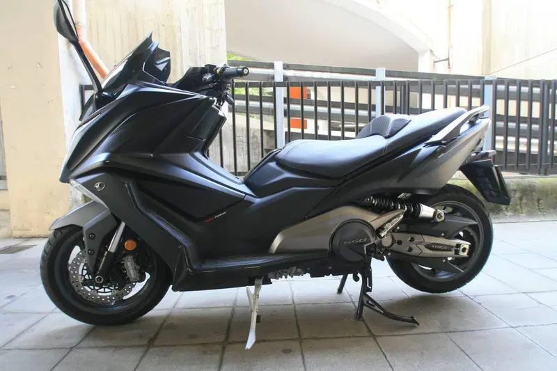 Kymco AK 550 ETS (2021 - 26)