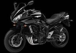 Yamaha FZ6 Fazer S2 (2006 - 11) usata
