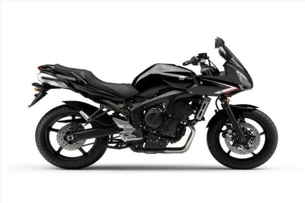 Yamaha FZ6 Fazer S2 (2006 - 11) (2)