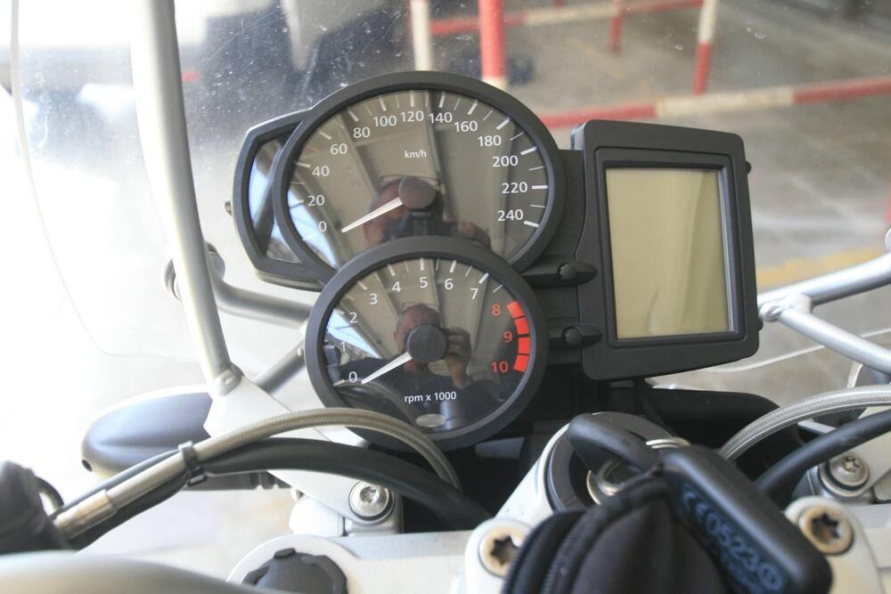 Bmw R 1200 R (2006 - 11) (4)