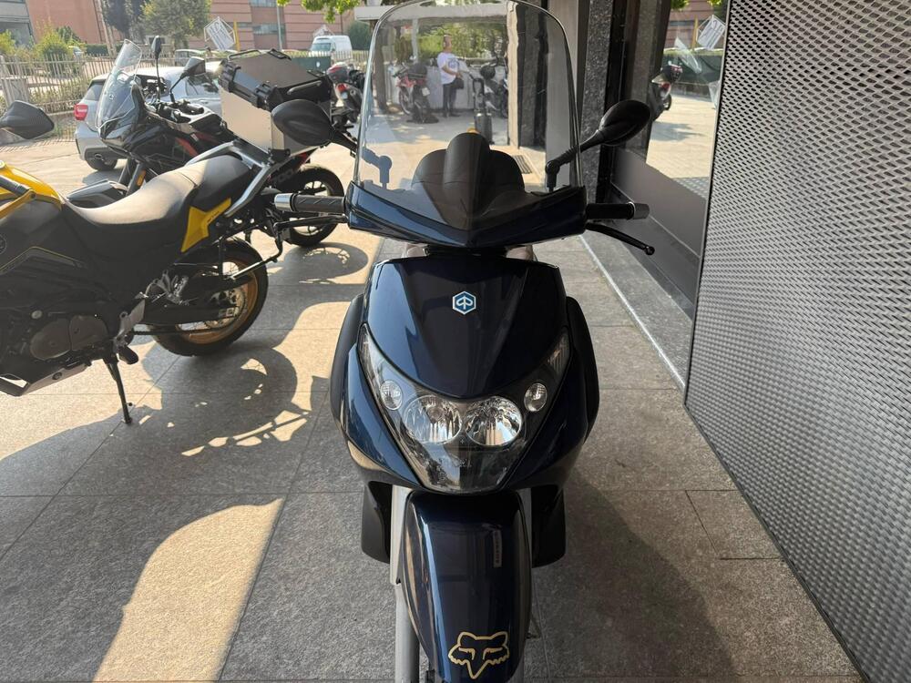 Piaggio Beverly 250 i.e. (2004 - 06) (2)