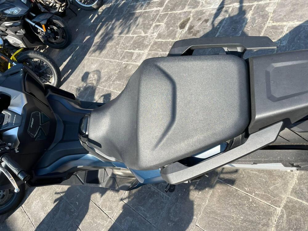 Honda Forza 750 DCT (2021 - 24) (3)