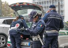 Genova, beccato in moto mentre usa la patente del gemello: bluff smascherato dalla polizia
