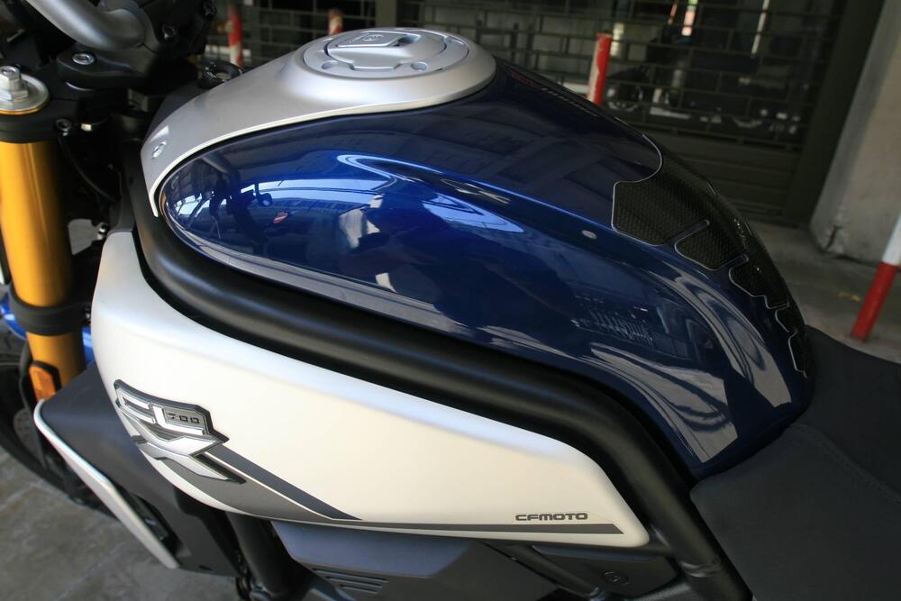 CFMOTO 700CL-X Heritage (2021 - 25) (4)