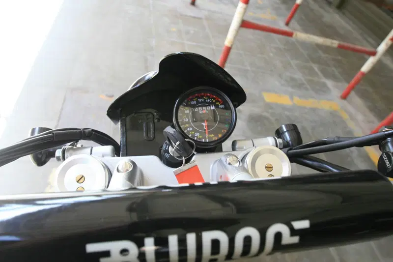 Vervemoto Tracker 250i (2019 - 24) (5)