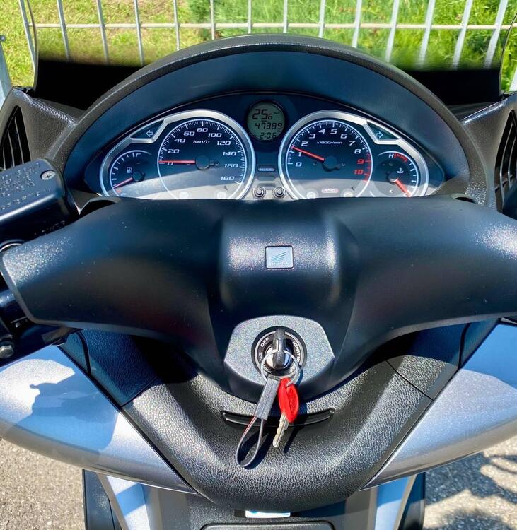 Honda SW-T 600 ABS (2012 - 16) (3)