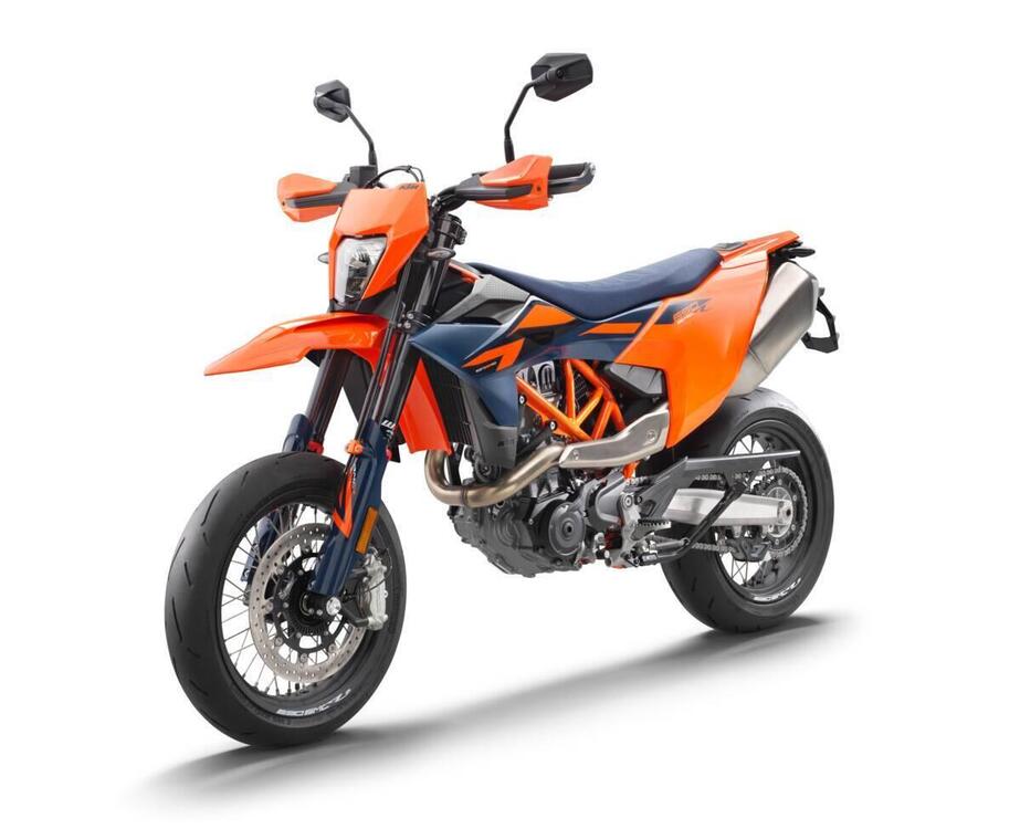 KTM 690 SMC R (2023 - 25)