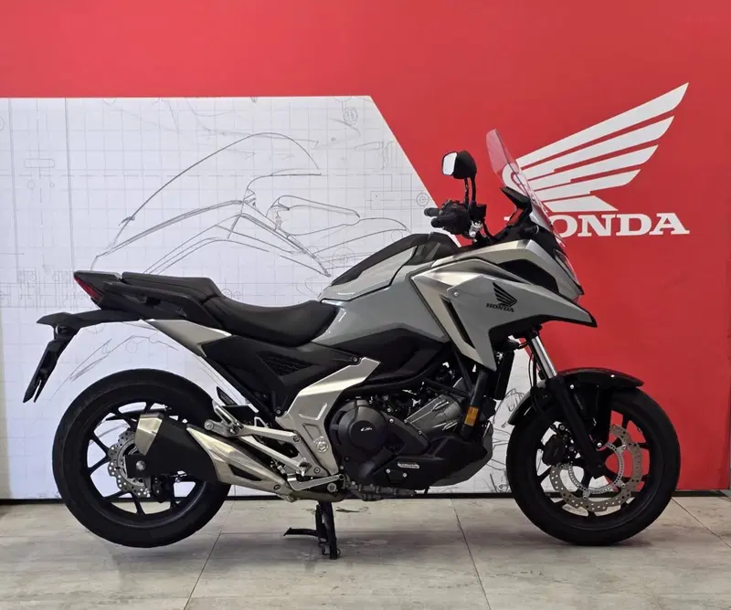 Honda NC 750 X DCT (2021 - 24) (3)