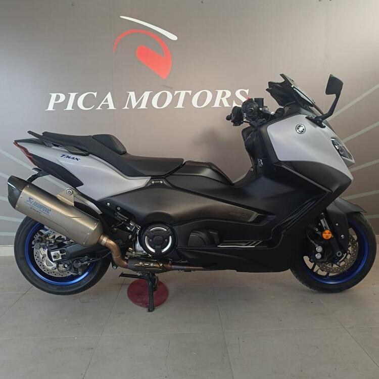 Yamaha T-Max 560 (2022 - 24)