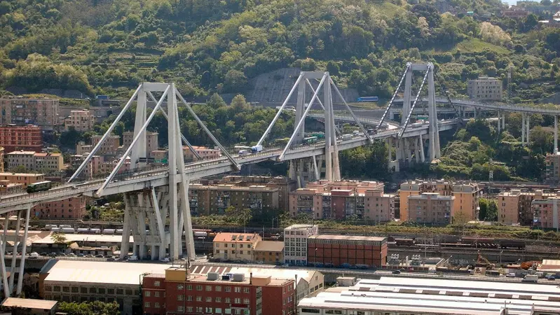 Ponte Morandi, il crollo 7 anni fa
