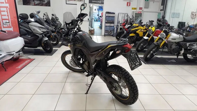 Voge Valico 300 Rally (2022 - 26) (3)