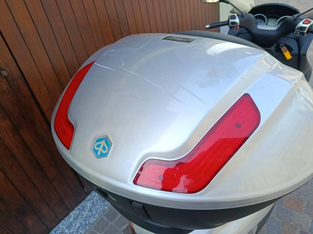 Piaggio MP3 250 i.e. (5)