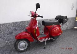 Piaggio Vespa PX 200 E arcobaleno d'epoca