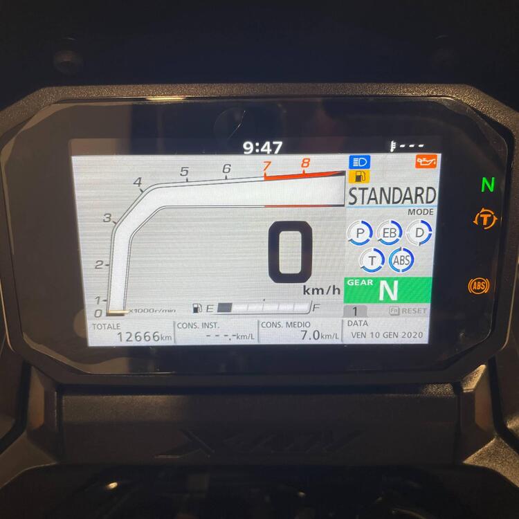 Honda X-ADV 750 DCT (2021 - 24) (4)