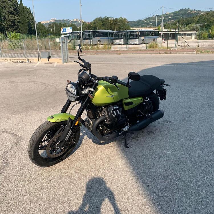 Moto Guzzi V7 Sport (2025) (3)