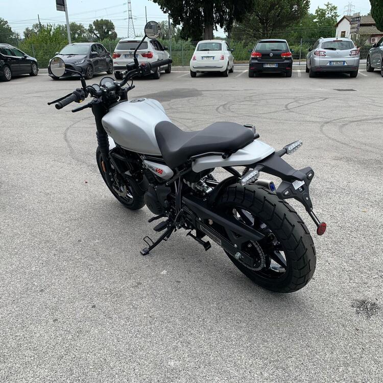 Royal Enfield Guerrilla 450 (2024 - 25) (5)