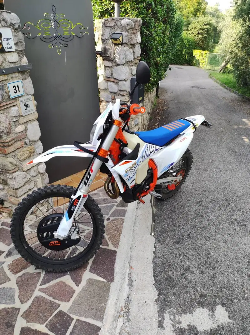 KTM 500 EXC-F Six Days (2024) (10)