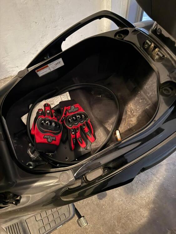 Suzuki Burgman AN 650 Executive ABS (2006 - 12) (3)