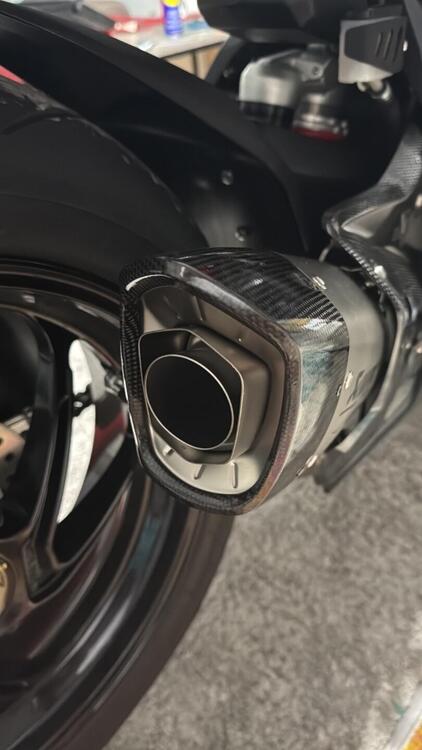 MV Agusta F3 800 R (2023 - 25) (3)