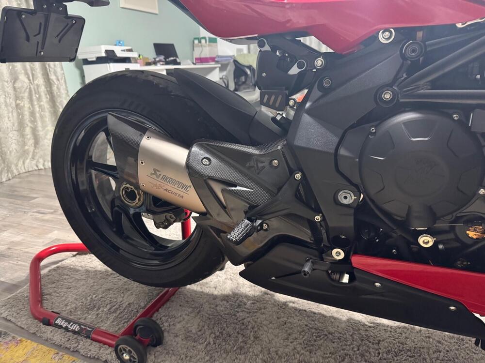 MV Agusta F3 800 R (2023 - 25) (4)