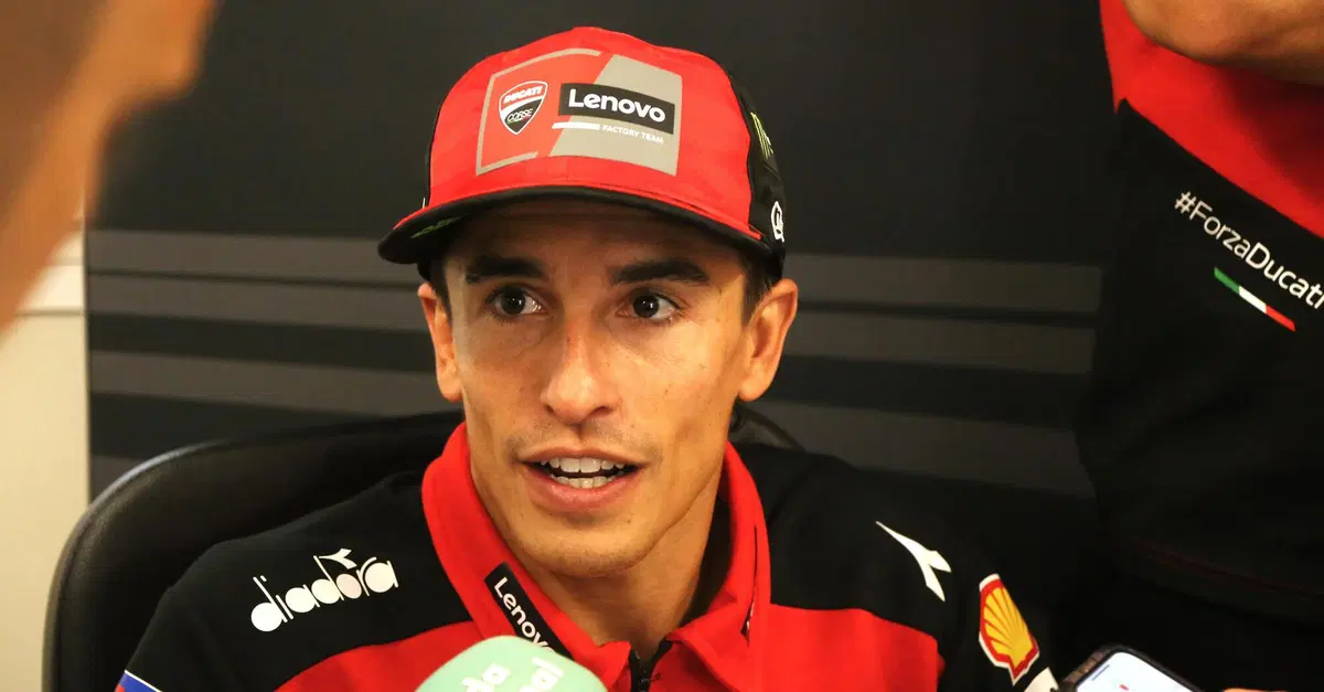 MotoGP 2025. GP di Austria. Marc Marquez: "Casey Stoner? Lo adoro perch&eacute; &egrave; diretto, quando ero in Honda mi disse: perch&eacute; prendi la scia di altre moto?"
