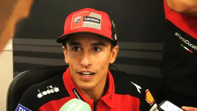 MotoGP 2025. GP di Austria. Marc Marquez: "Casey Stoner? Lo adoro perch&eacute; &egrave; diretto, quando ero in Honda mi disse: perch&eacute; prendi la scia di altre moto?"