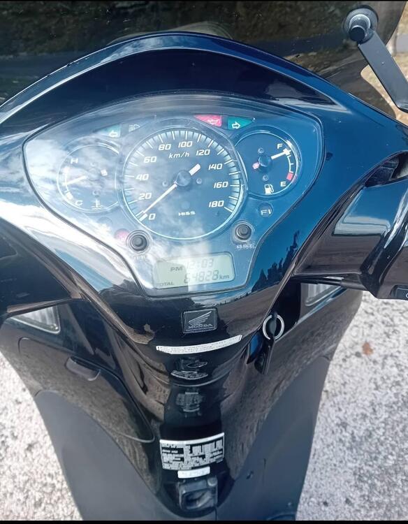 Honda SH 300 i (2006 - 10) (4)